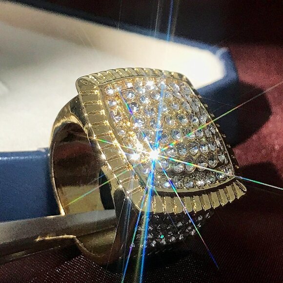 🔥Luxury Big Crystal Rhinestone CZ Wedding Iced Out Gold Plated Ring,UNVN12392 - Picture 7 of 12